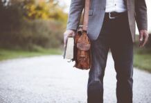 Czy nauczyciel wspomagający musi prowadzić dziennik? Czy nauczyciel wspomagający musi prowadzić dziennik?