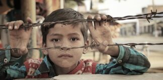 Jakie są trzy główne grupy bariery komunikacyjnych?