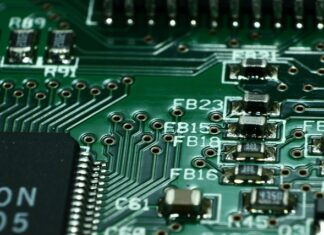 Jakie rozszerzenia na elektrotechnika? Jakie rozszerzenia na elektrotechnika?