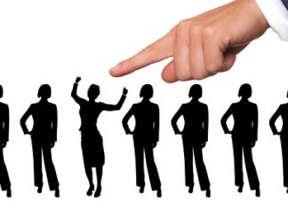 Jakie kryteria są wykorzystywane w procesie projektowania ergonomicznego?