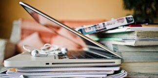 Czym się różni webinar od szkolenia?